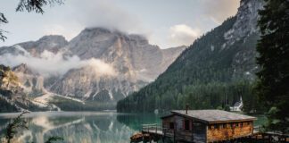 cabin on the lake